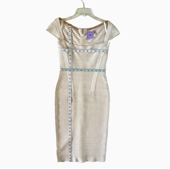 Herve Ledger Cap Sleeve Bandage Dress in Champagne. Sz. M - Picture 5 of 5